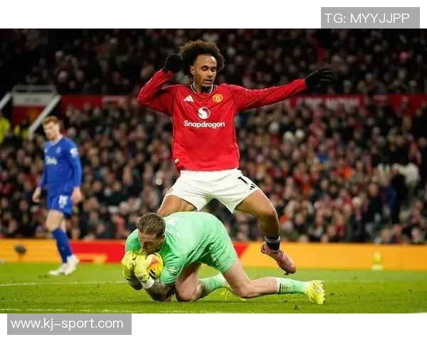 中超赛场惊现冷门马竞大胜曼联神扑瞬间引发全场狂欢