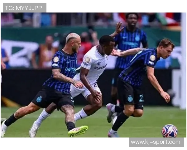 英超惊天冷门国米6比2狂胜里昂帽子戏法点燃全场激情