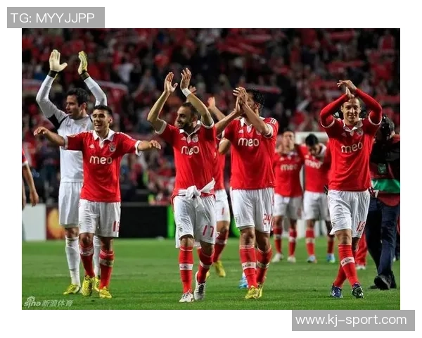 欧联杯精彩对决里昂与本菲卡战成平局绝杀瞬间引发全场狂欢与转会传闻