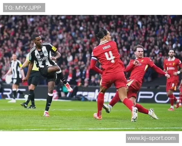 足总杯惊天冷门曼联4-0逆袭皇马神扑瞬间震撼全场